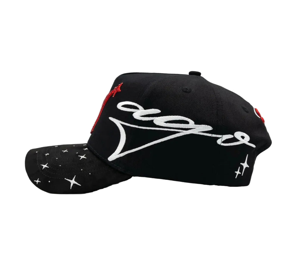 31 HATS "EL MAGO ROJA"