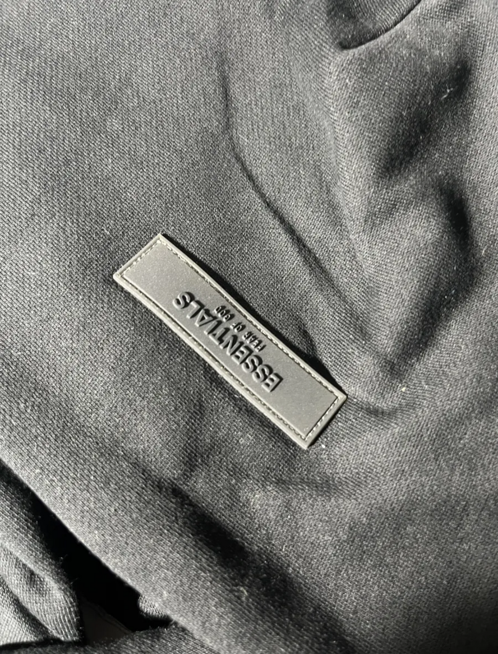 HOODIE ESSENTIALS